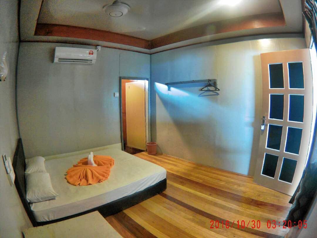 Sipadan Micro Dive Hotell Mabul Island Eksteriør bilde